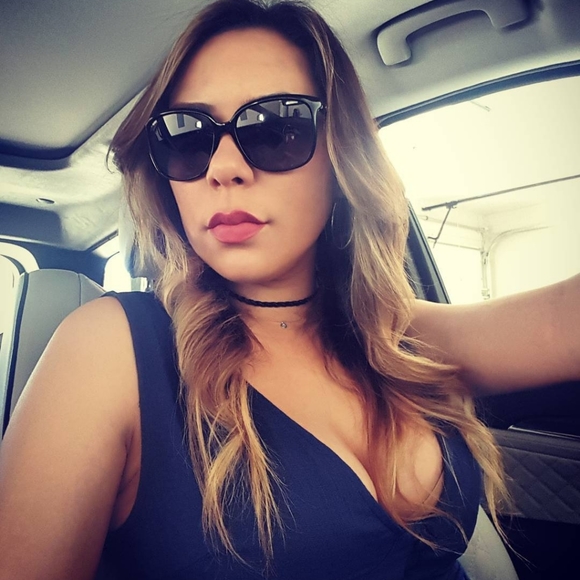 Meet your Posher, Leesa - Picture 7 of 9